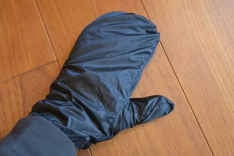 ブラックダイヤモンド グリッドテックグローブ フード