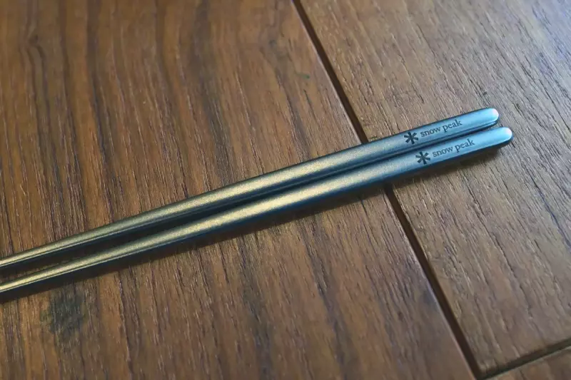 スノーピーク チタン先細箸 形状