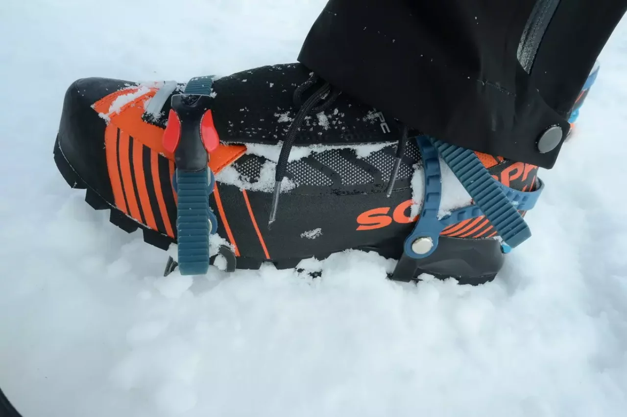 リベレTECH OD 冬山登山靴