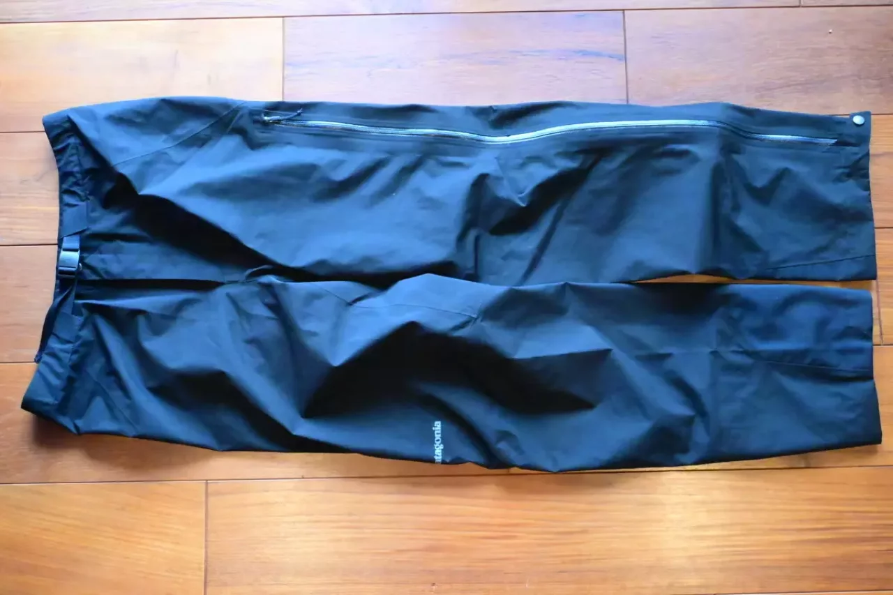 パタゴニア カルサイトパンツ