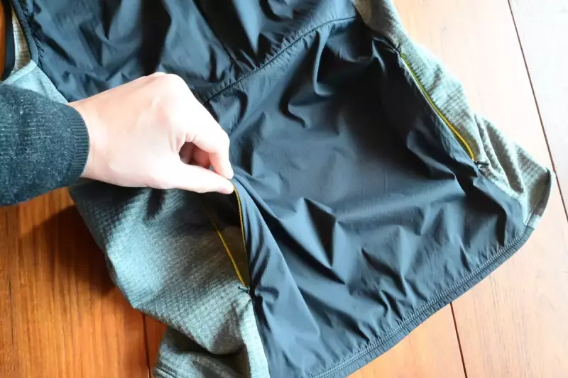 フリースベスト ポケット