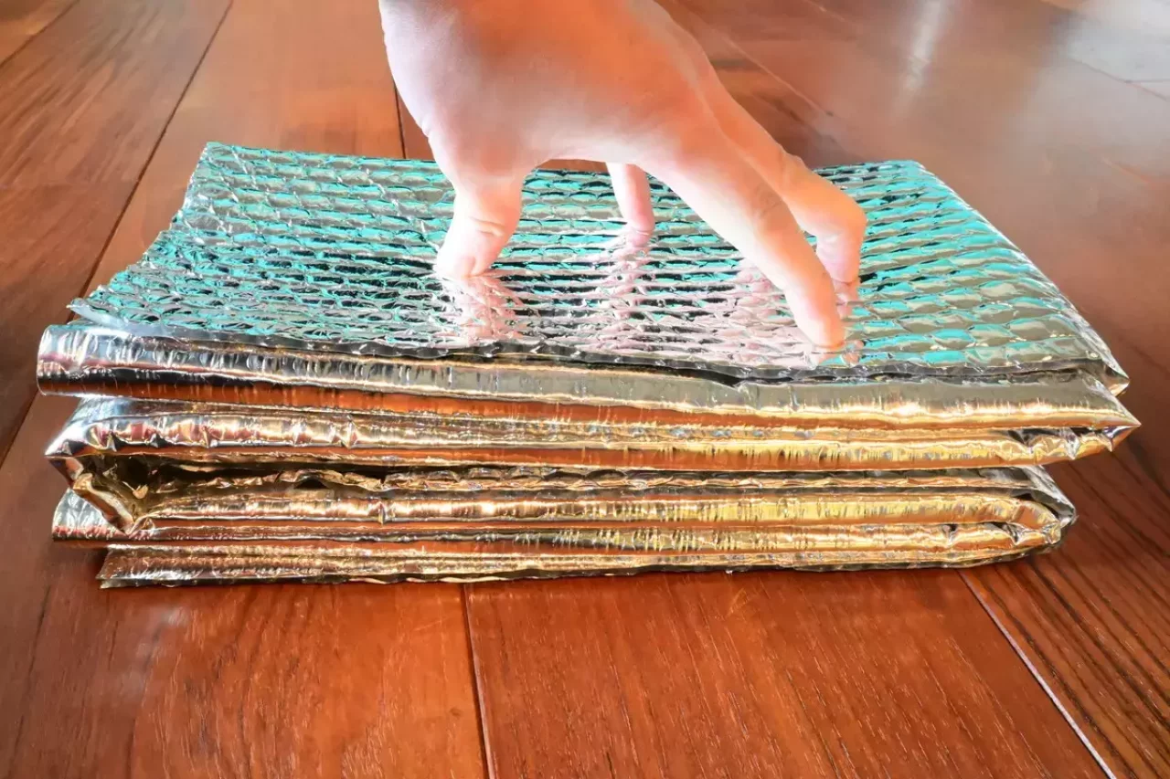 アストロフォイル