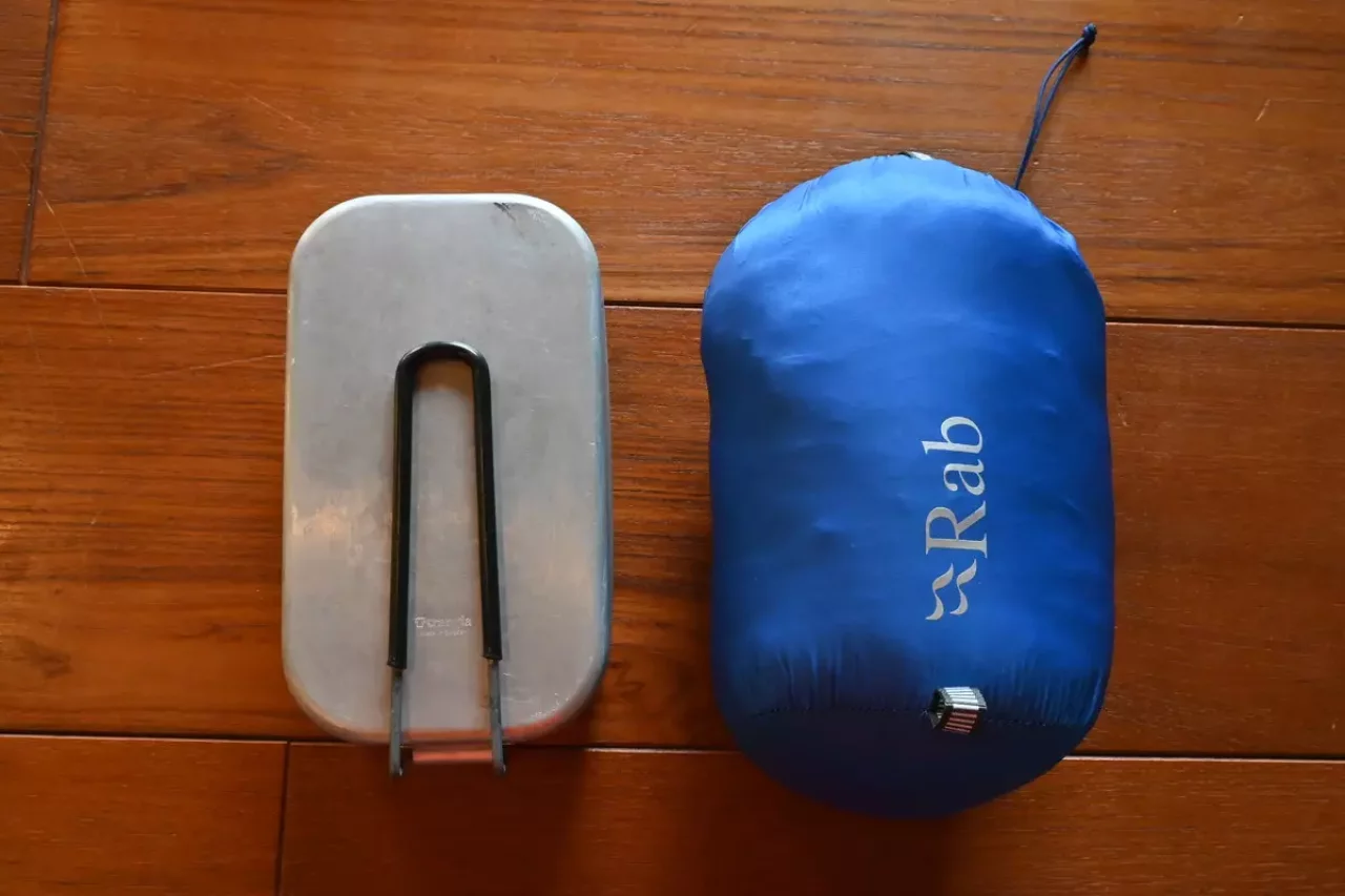 スタッフバッグに入れてコンパクトに