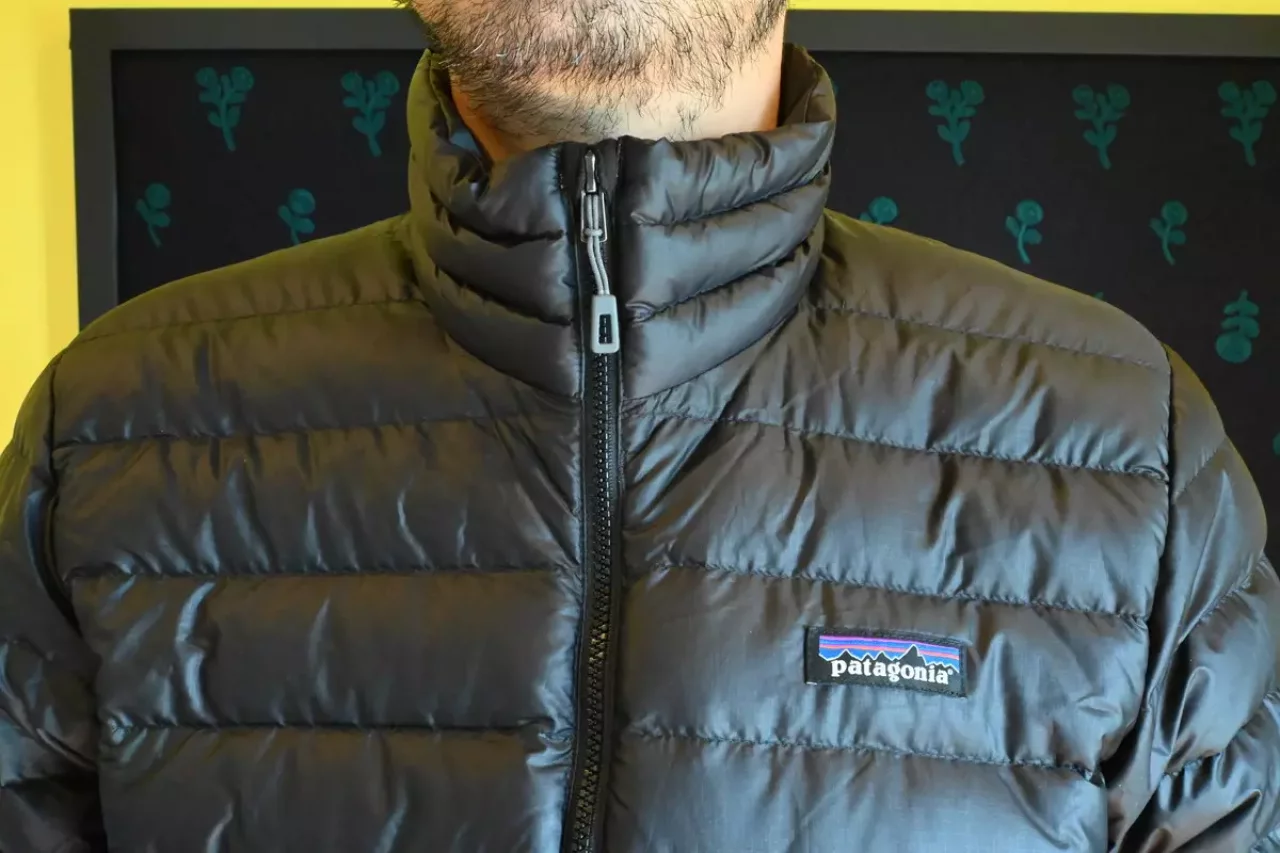 パタゴニア ダウン・セーター 襟