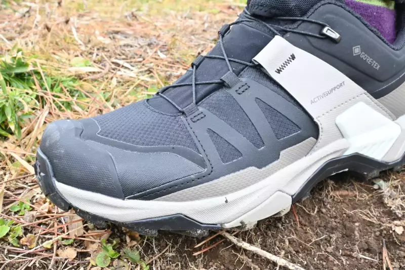 登山靴-サロモン X Ultra 4 アッパー