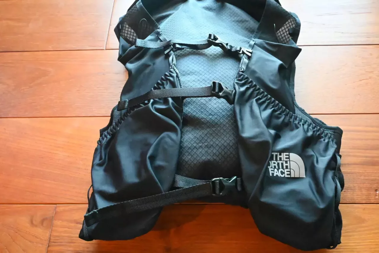 ザ・ノース・フェイスのTR6 チェストストラップ