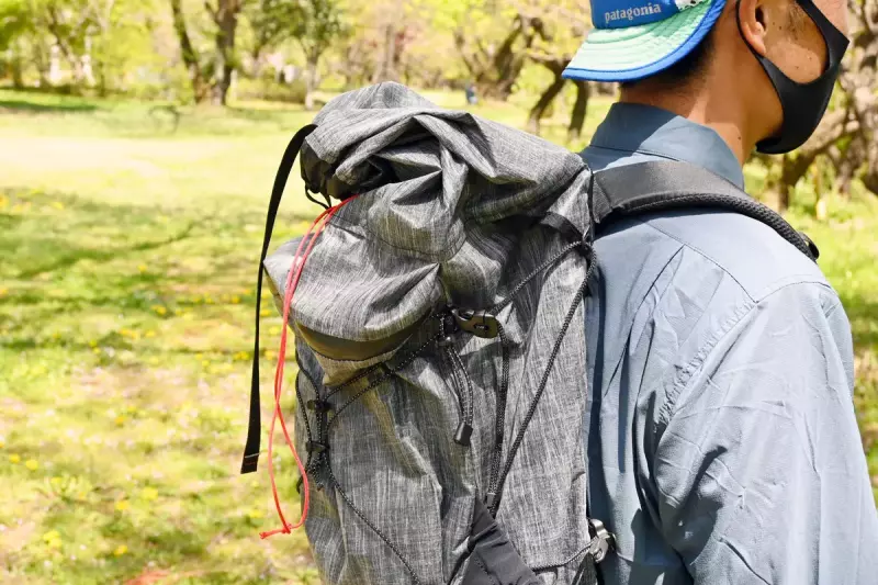 山と道ミニ ULバックパック 素材