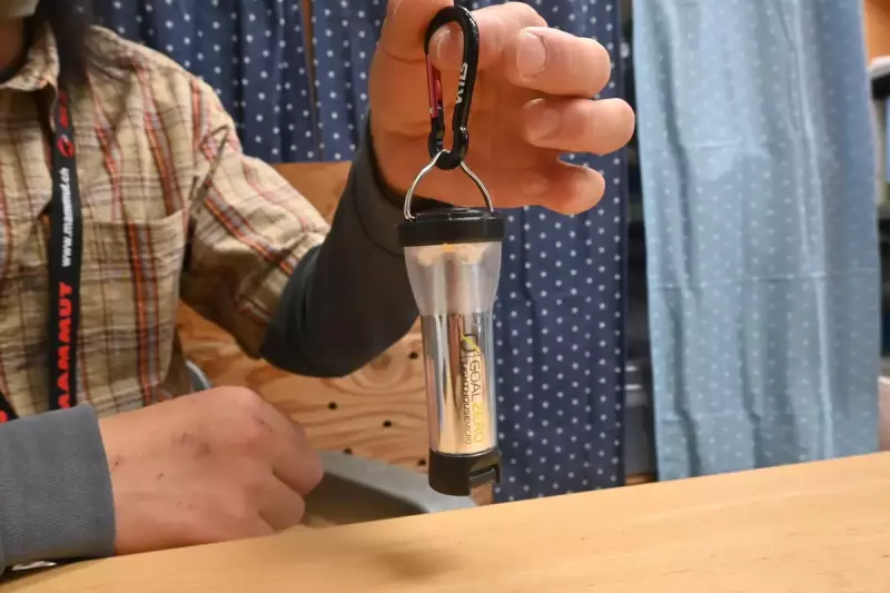 ゴールゼロ LEDミニランタン 吊るすことが出来る