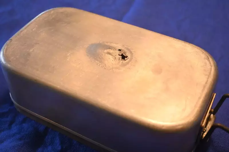 メスティンの底に穴を空けてしまった