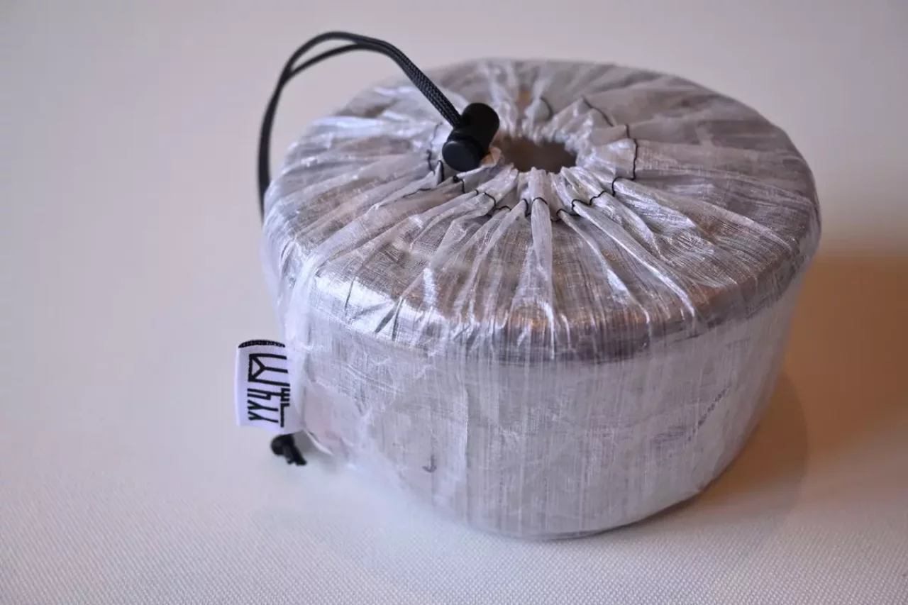 山旅のキューベンファイバー製スタッフバッグ