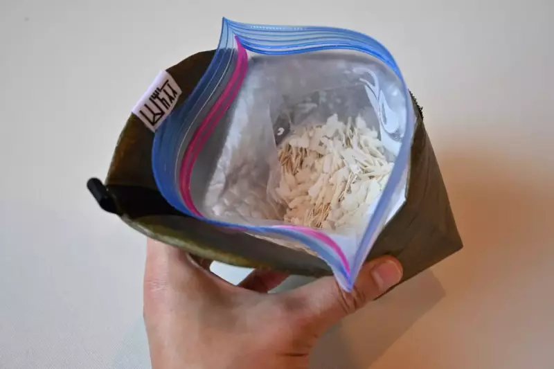 軽量登山に欠かせないジップロック飯・山旅スタンドコジー|調理器具|調理器具・燃料・水筒|登山ギア|山のモノ|登山・トレラン・山スキーマガジン「山旅旅」