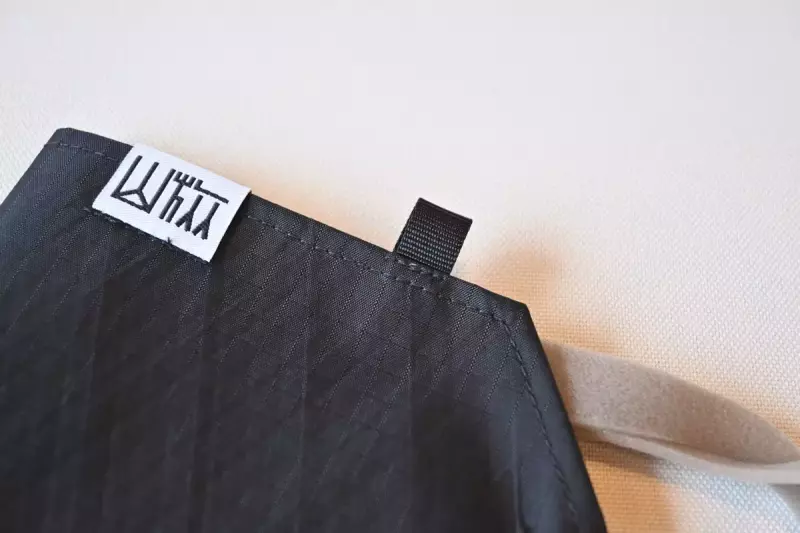 X-PACマスクケース カラビナループ