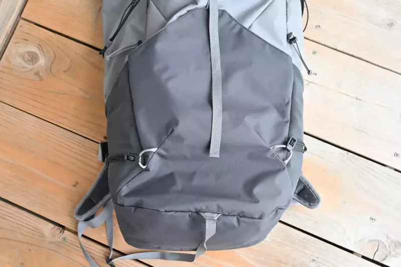 パタゴニア バックパック アルトヴィア・パック フロントポケット