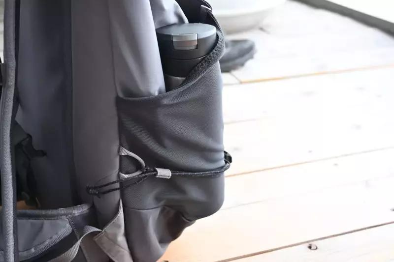 パタゴニア バックパック アルトヴィア・パック サイドポケット