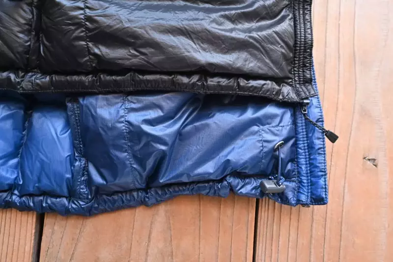 裾と袖口の違い