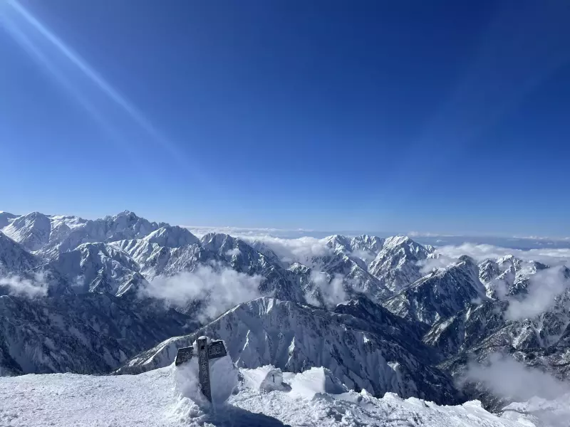 【関東から日帰り圏内】初心者でもOK!雪景色が美しい絶景を楽しめる冬山20選!|登山レポート|レポート|山のコト|登山・トレラン・山スキーマガジン「山旅旅」