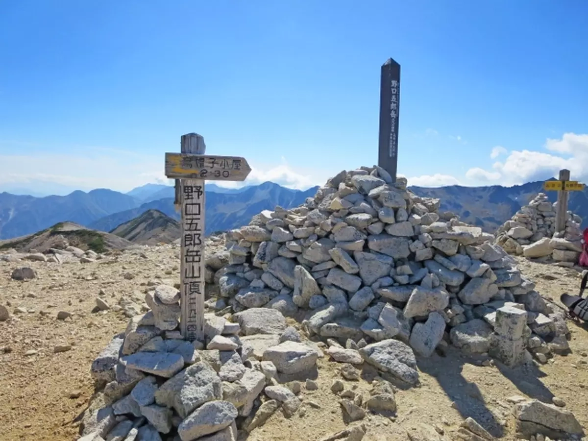 裏銀座縦走路にそびえる野口五郎岳の魅力!初心者向けから中級者向けの難易度別登山コース紹介