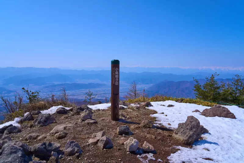 【春のレンゲツツジと冬の雪山入門】初心者から楽しめる湯の丸山の難易度別登山コース紹介|ルート紹介から探す|登山・トレラン・山スキーマガジン「山旅旅」