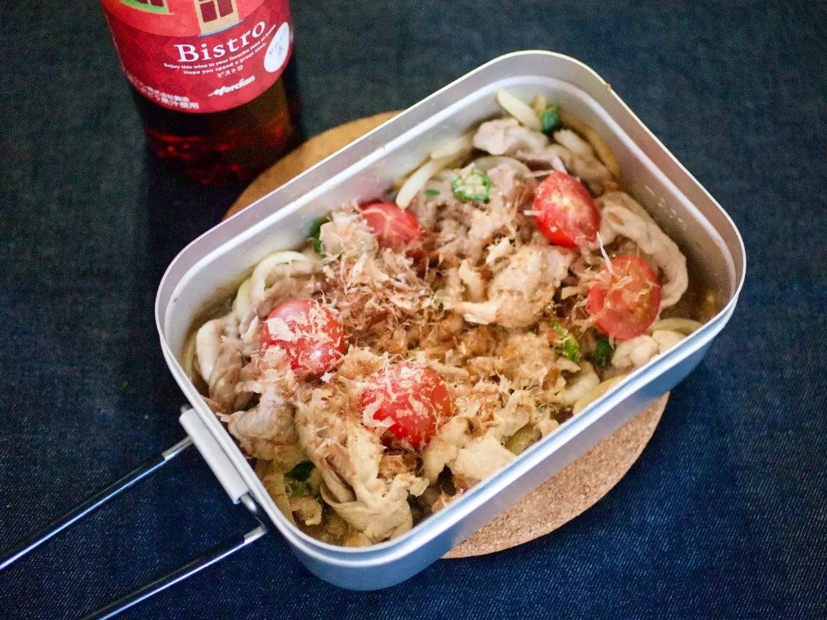 あの家庭料理がおしゃれな山ごはんに-ビストロ風生姜炒め