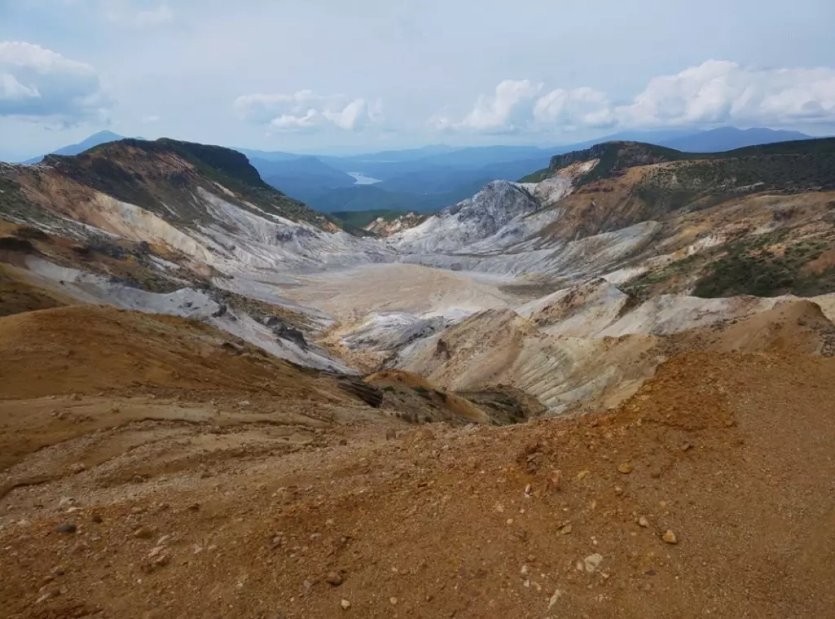 【日帰り登山】安達太良山登山‐初心者から楽しめる難易度別ルート紹介