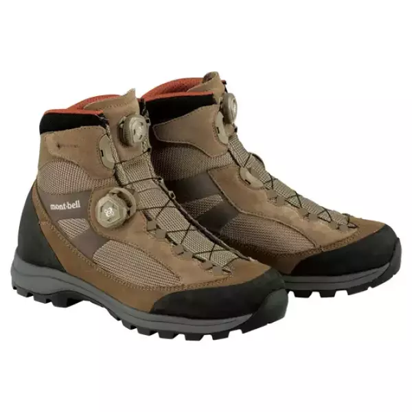 BOAフィットシステムによる素早いフィットが特徴の登山靴『テナヤブーツ』