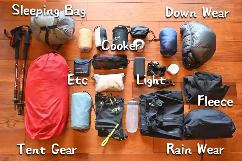 【はじめての高山編】憧れの富士山や北アルプス!最低限必要な登山の持ち物とチェックリスト【脱初心者】|装備の選び方|ハウツー・ヒント|山のコト|登山・トレラン・山スキーマガジン「山旅旅」