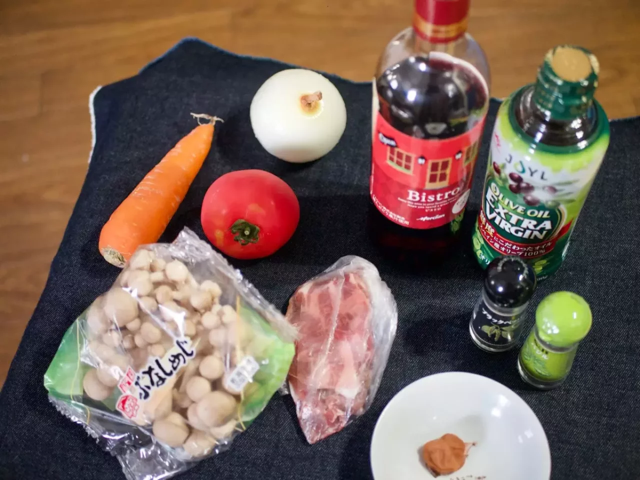トマトの洋風すき焼きの材料