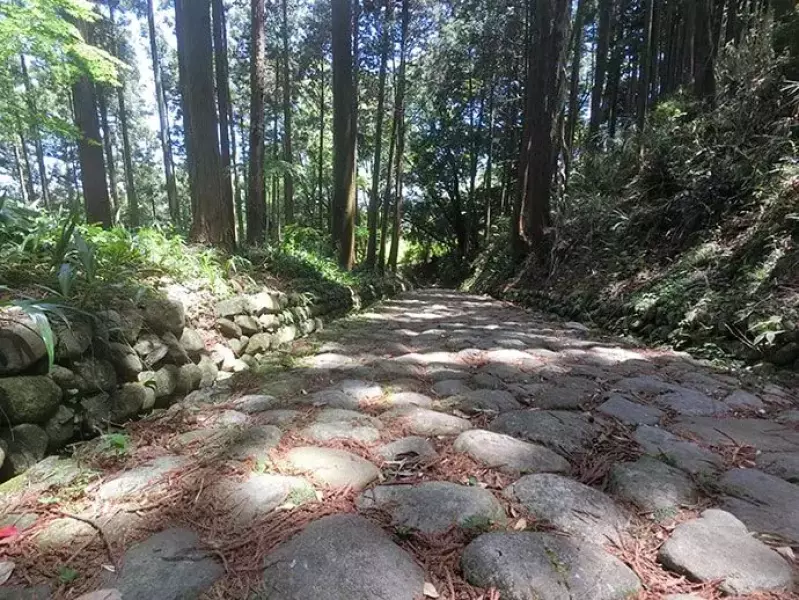 石畳『金谷坂』