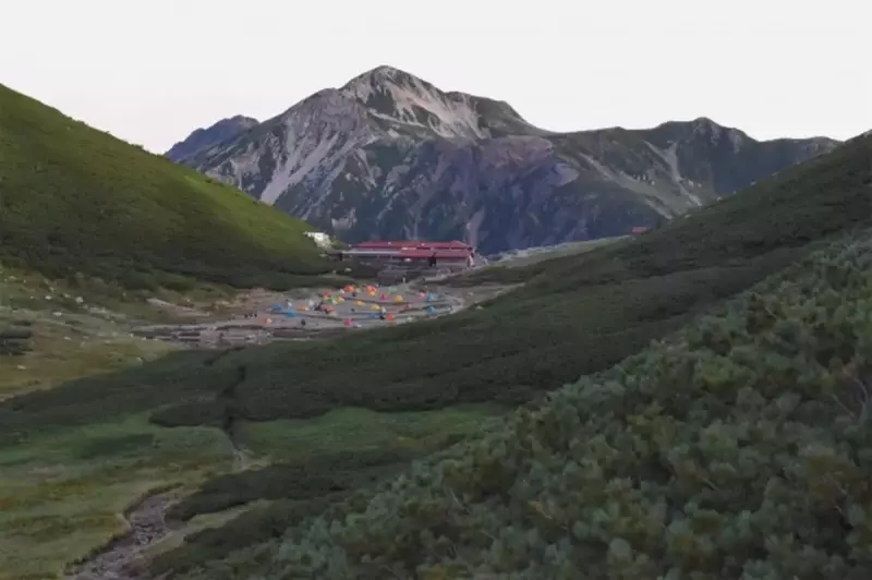 双六小屋