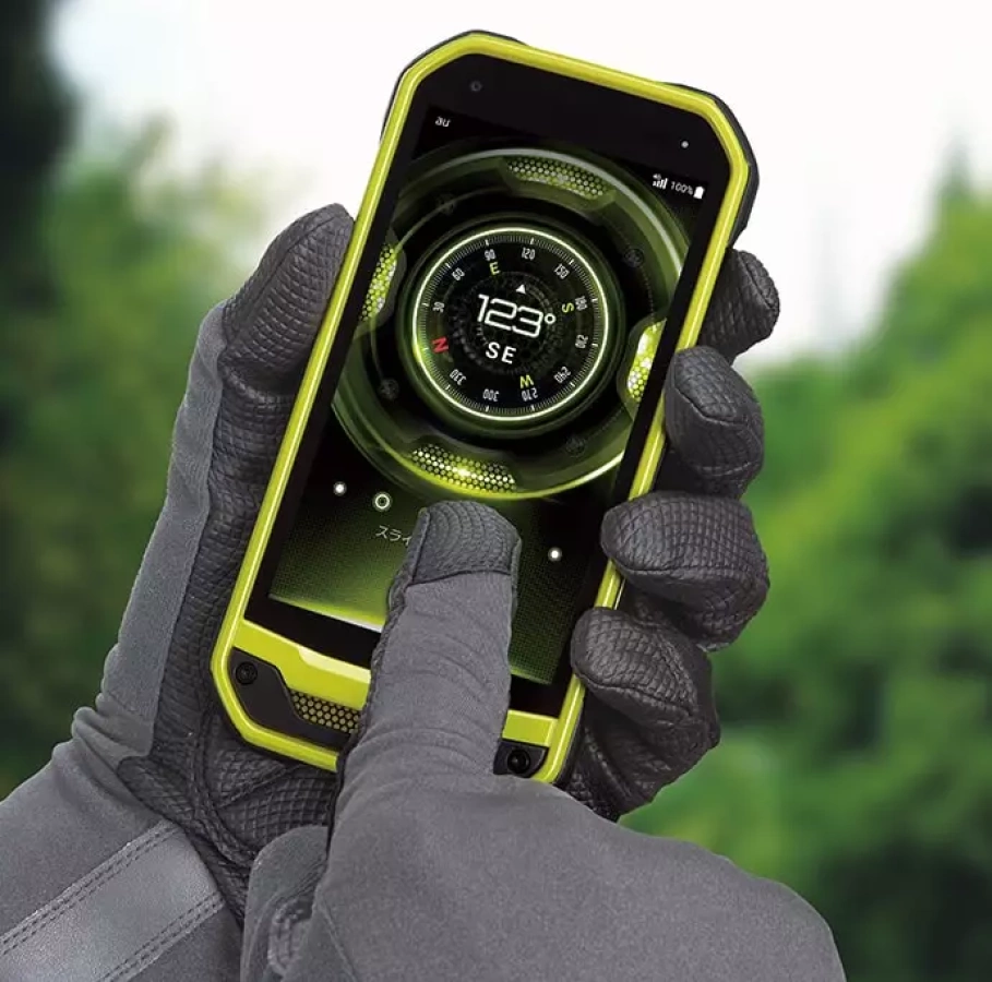 ~山での頼れる相棒~ 進化し続ける高耐久スマホ「TORUQE G03」登場