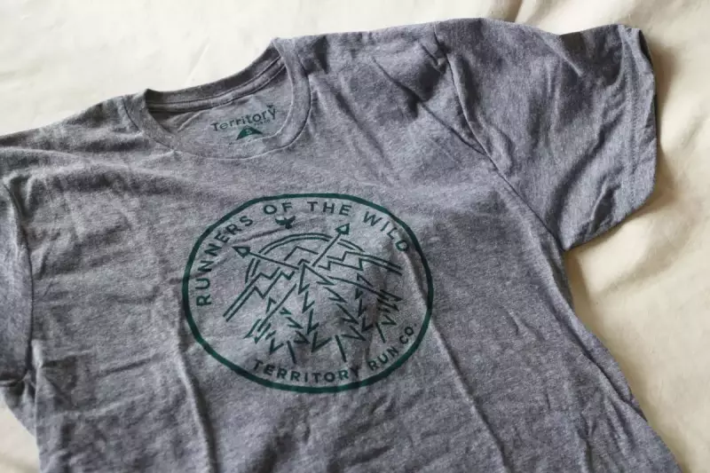 トレイルランニングで日射病対策のTシャツ