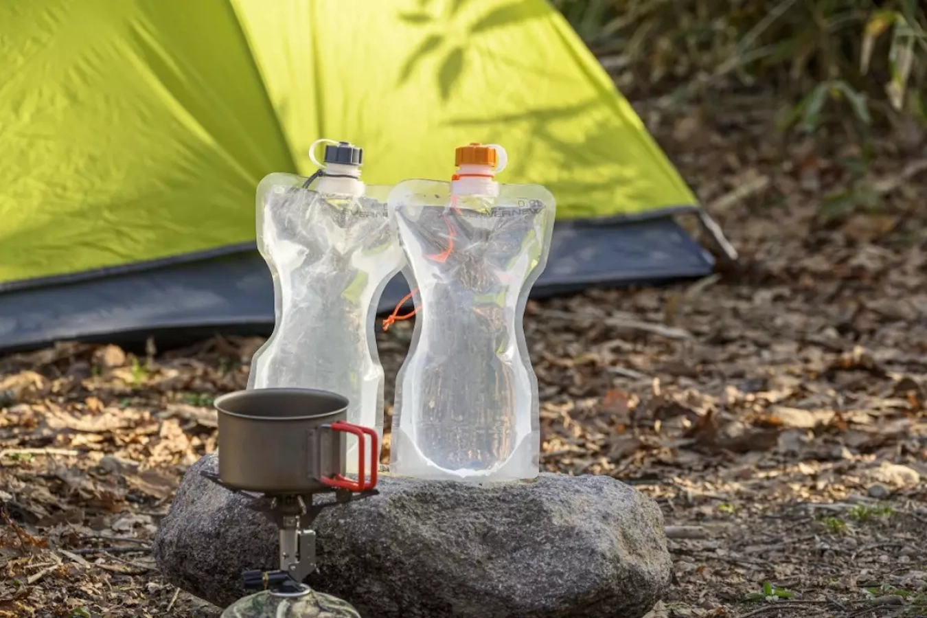 アウトドアのパートナー!エバニューの最新ウォーターキャリーで快適な登山を楽しもう!