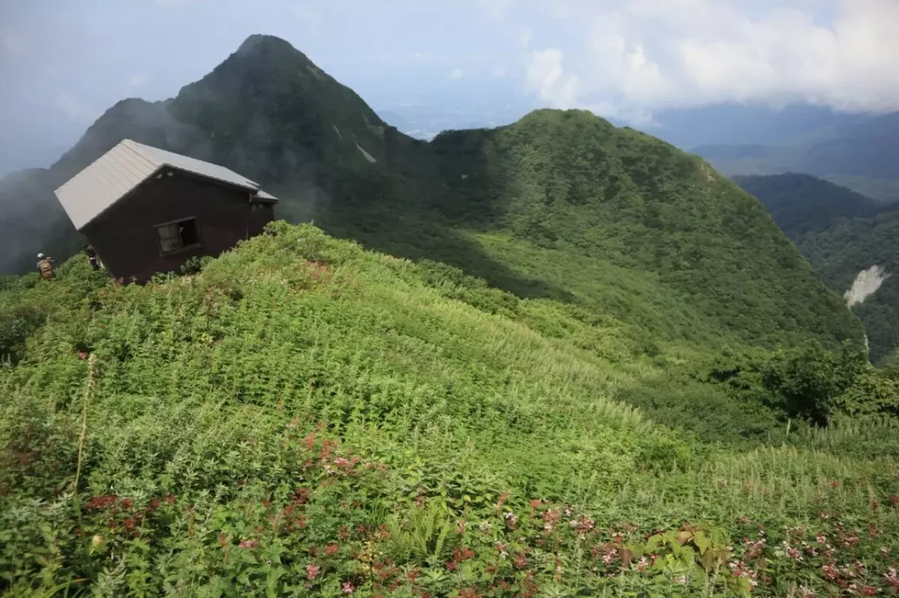 ユートピア小屋