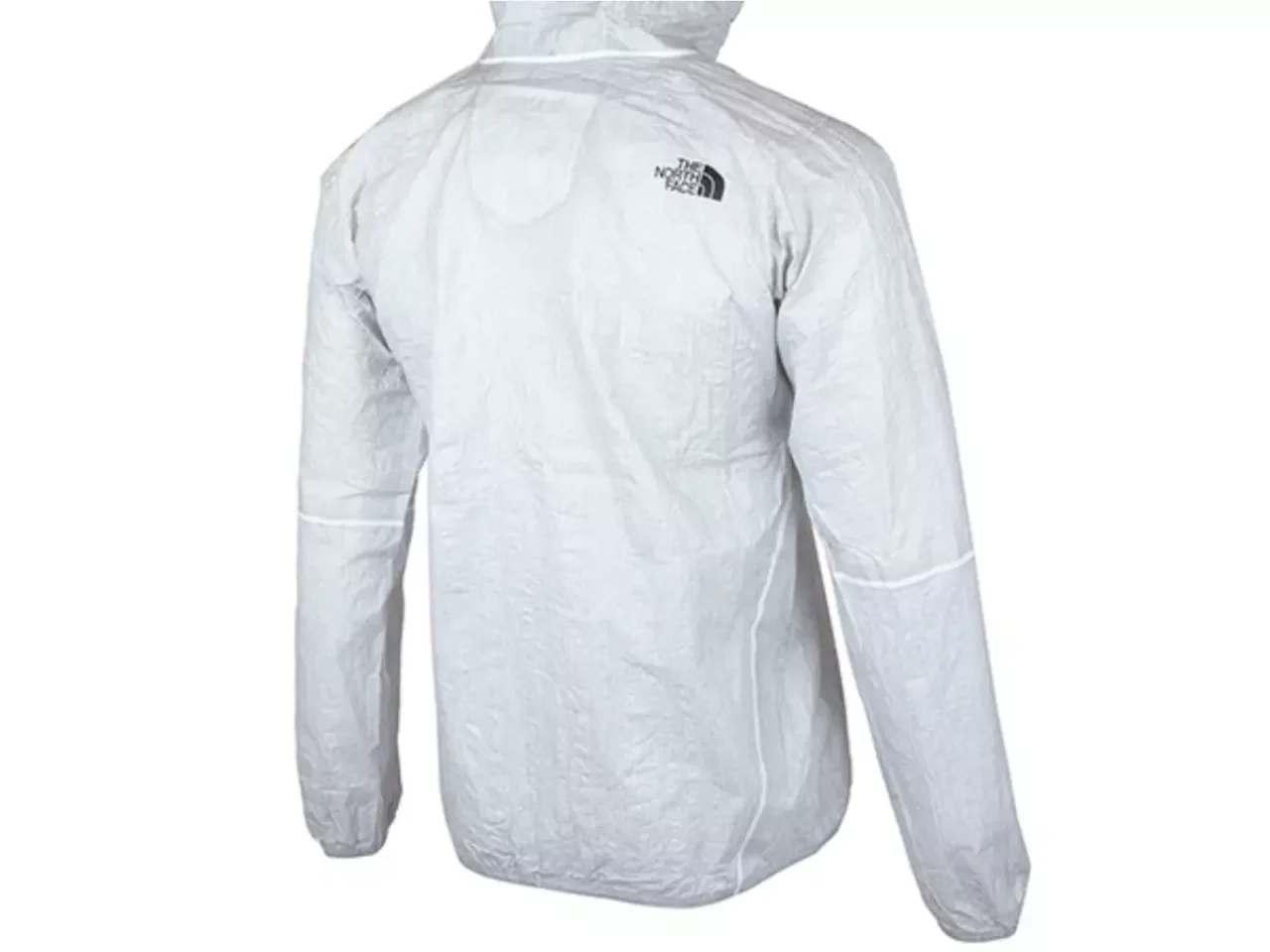 高い透湿性能で汗をかかずに登山ができる