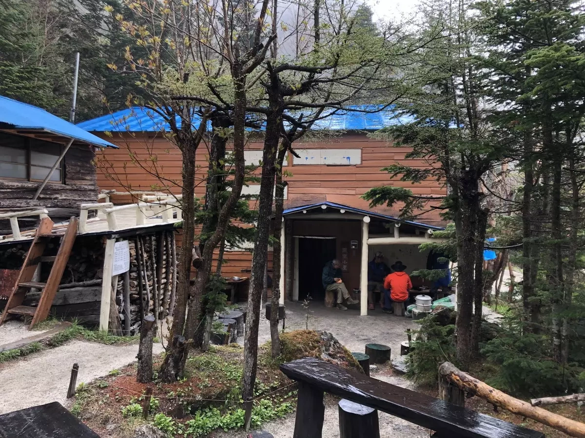 初めての山小屋泊-必要な山の道具・覚えておきたい山小屋のルールとマナー