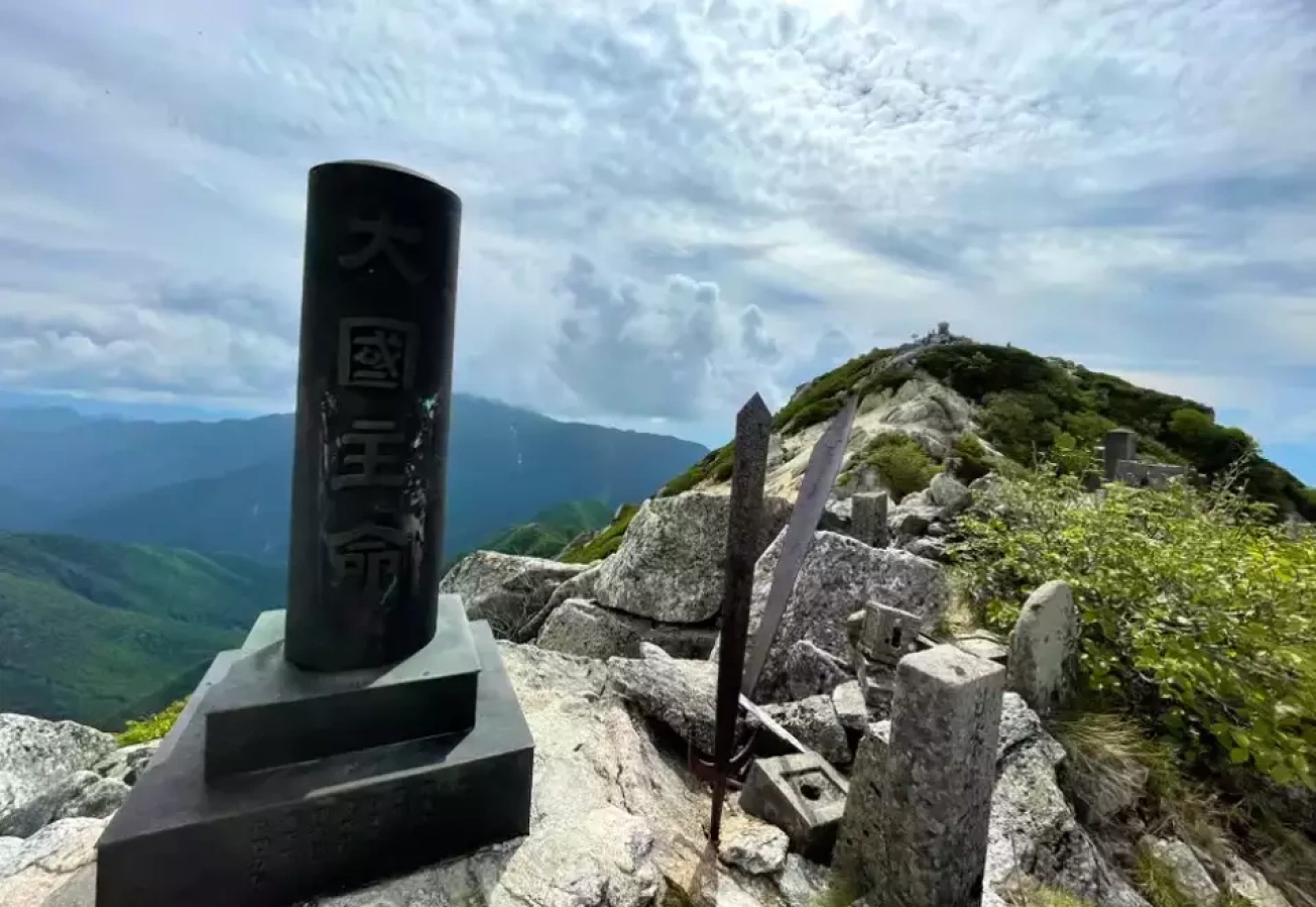 南アルプス最北の山【甲斐駒ヶ岳】初心者から上級者におすすめの登山コースのご紹介