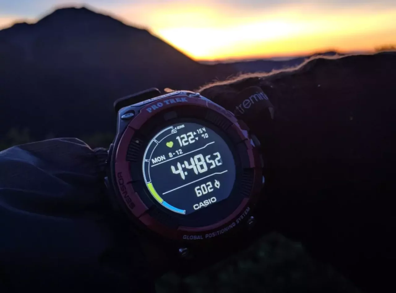 GPS時計ならではの正しい位置情報と高度情報