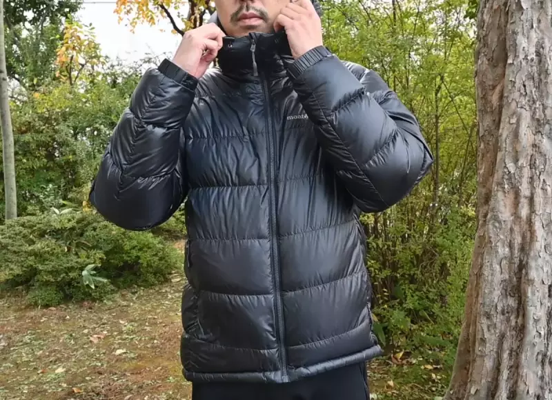 モンベル『アルパイン ダウンパーカ』 防風性・耐久性に優れた20デニールのバリスティックナイロン