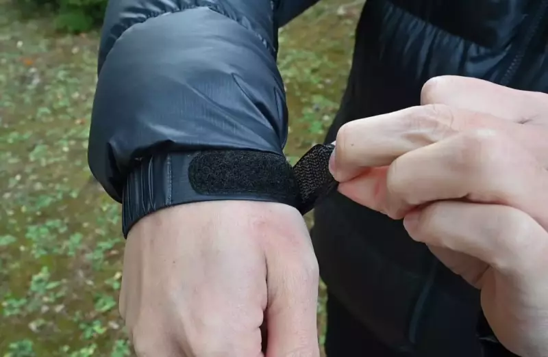 モンベル『アルパイン ダウンパーカ』 フィット感が優れていて暖かい