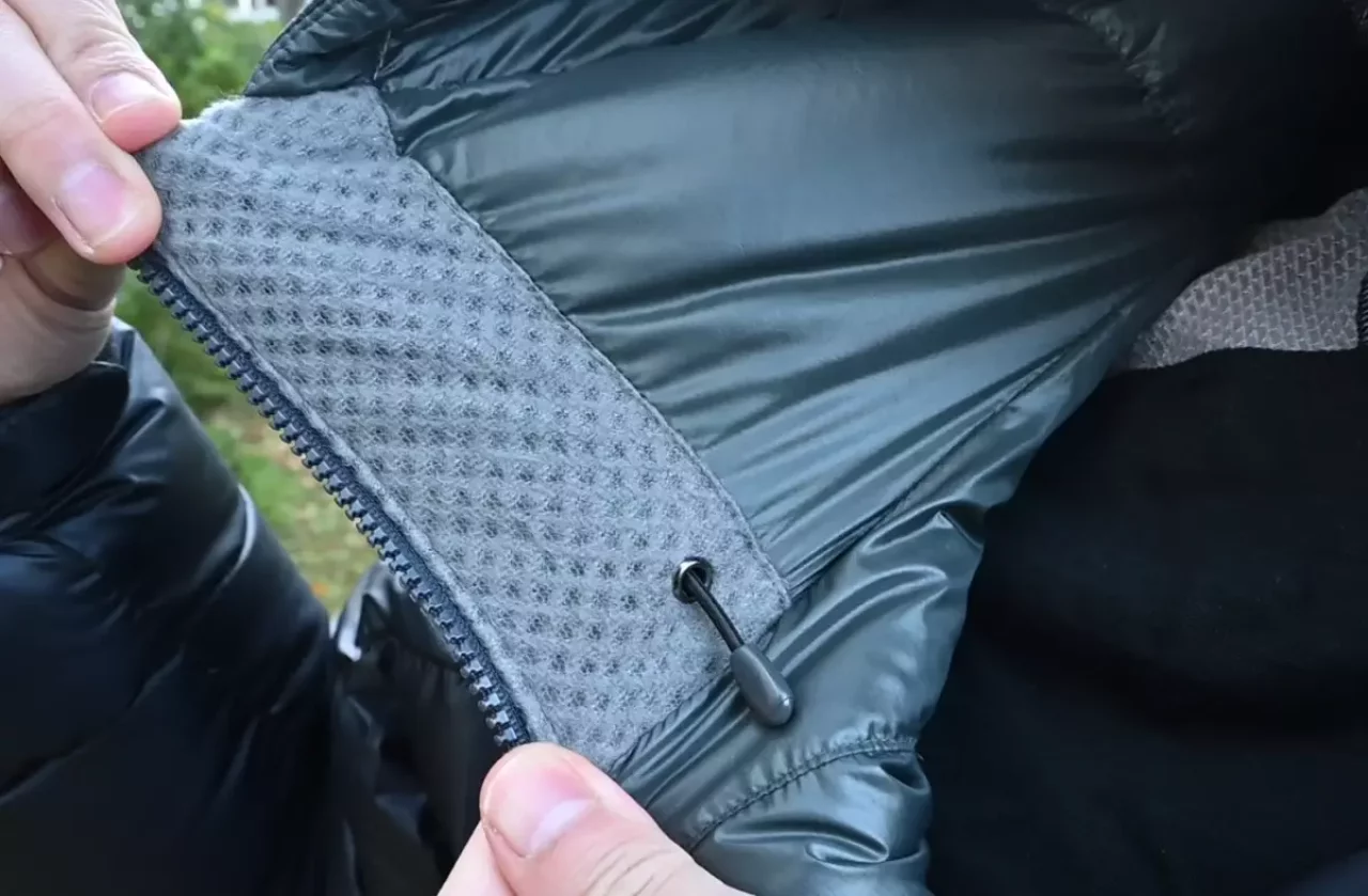 モンベル『アルパイン ダウンパーカ』フィット感が優れていて暖かい