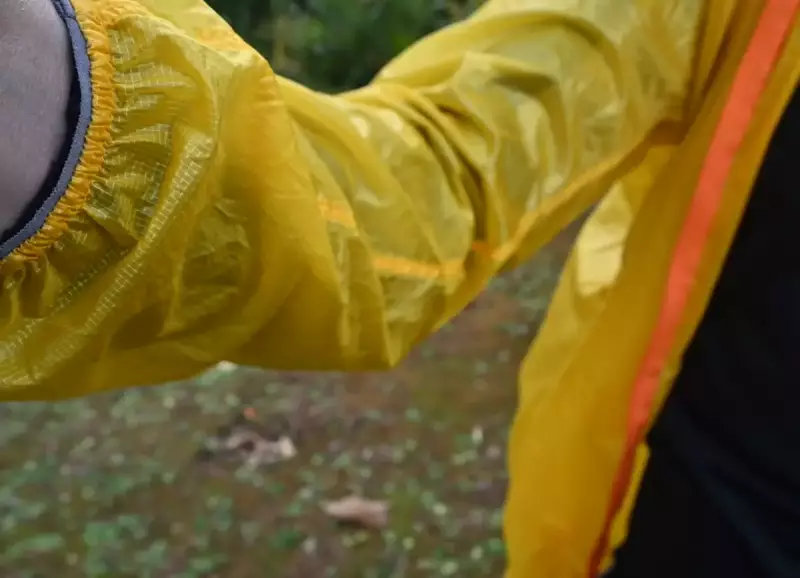 モンベル『EXライトウィンドジャケット』 超軽量なモンベルオリジナル素材を使用