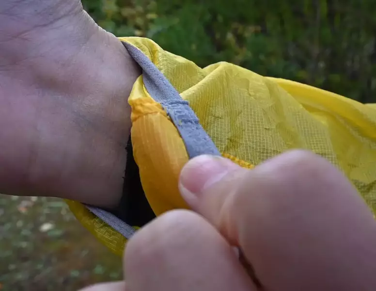 モンベル『EXライトウィンドジャケット』 ポイント③:使い心地に優れた細かなディテール