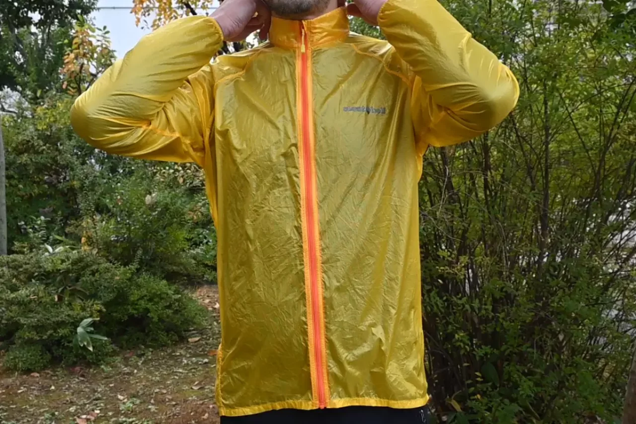 モンベル『EXライトウィンドジャケット』 軽量に特化したミニマムなデザイン