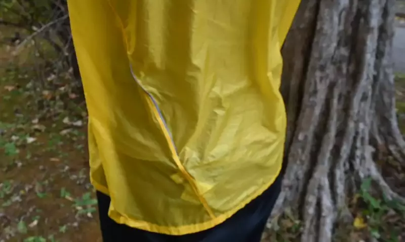 モンベル『EXライトウィンドジャケット』 ポイント③:使い心地に優れた細かなディテール