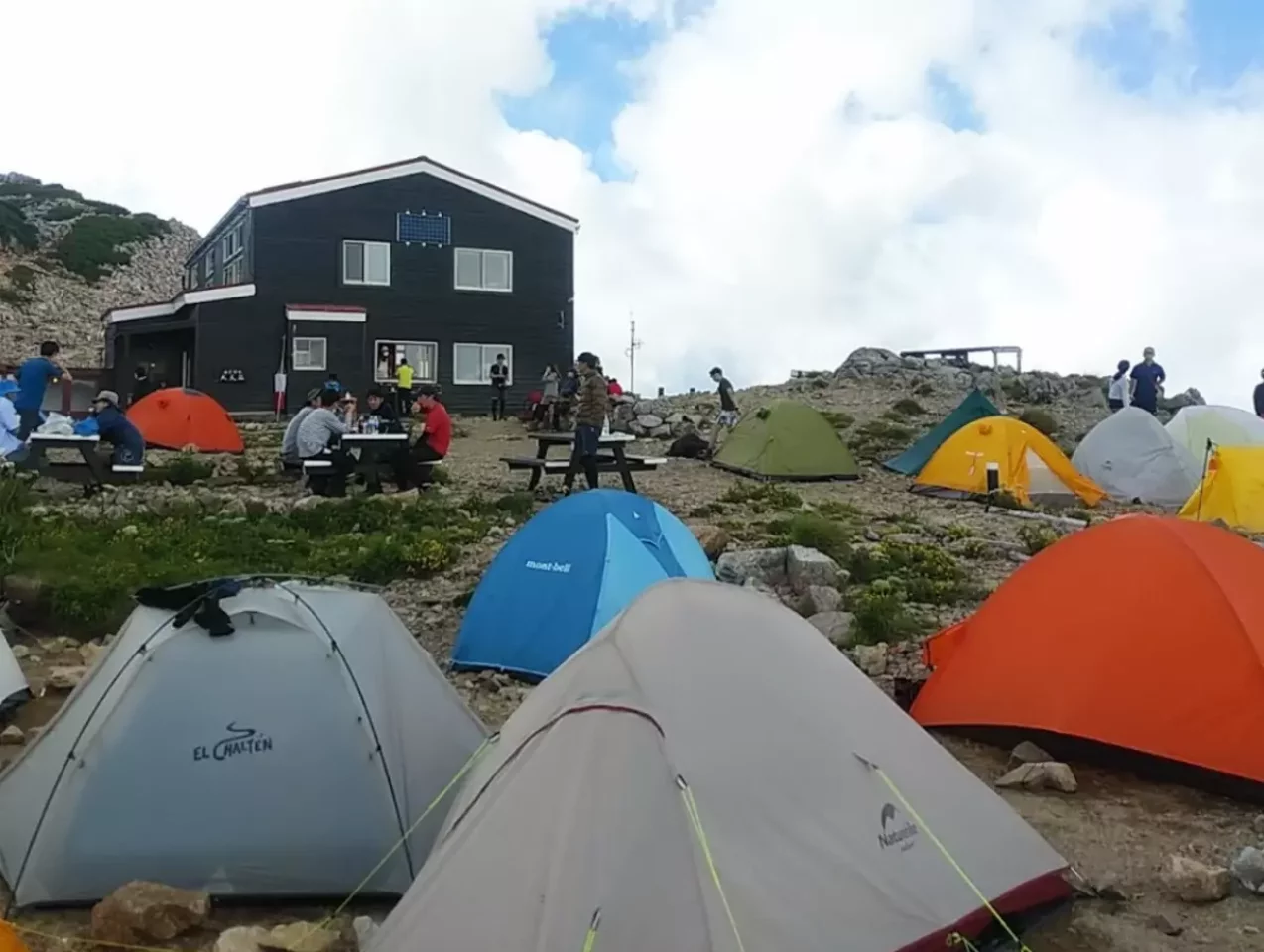 大天荘のテント場
