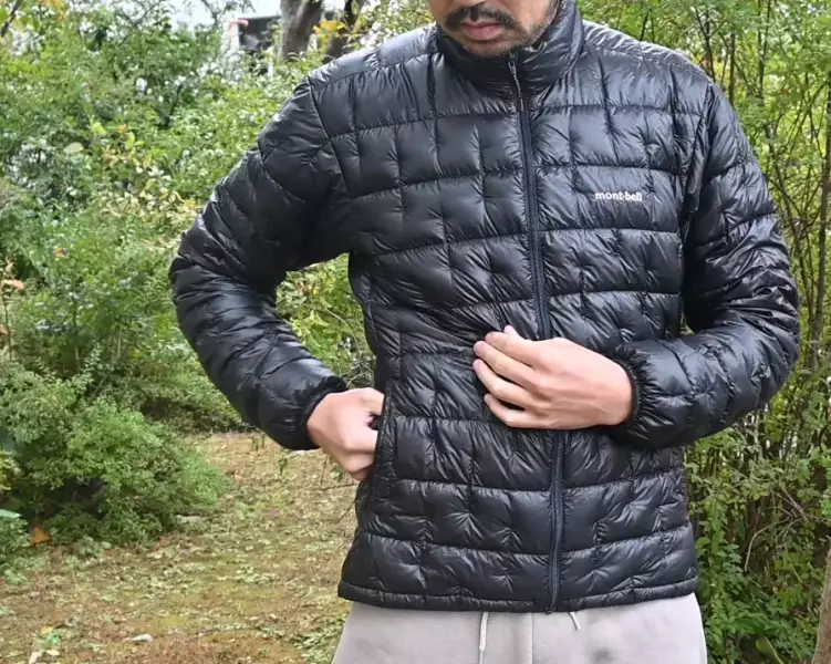 ポイント③:レイヤリングがしやすいジャケットタイプ