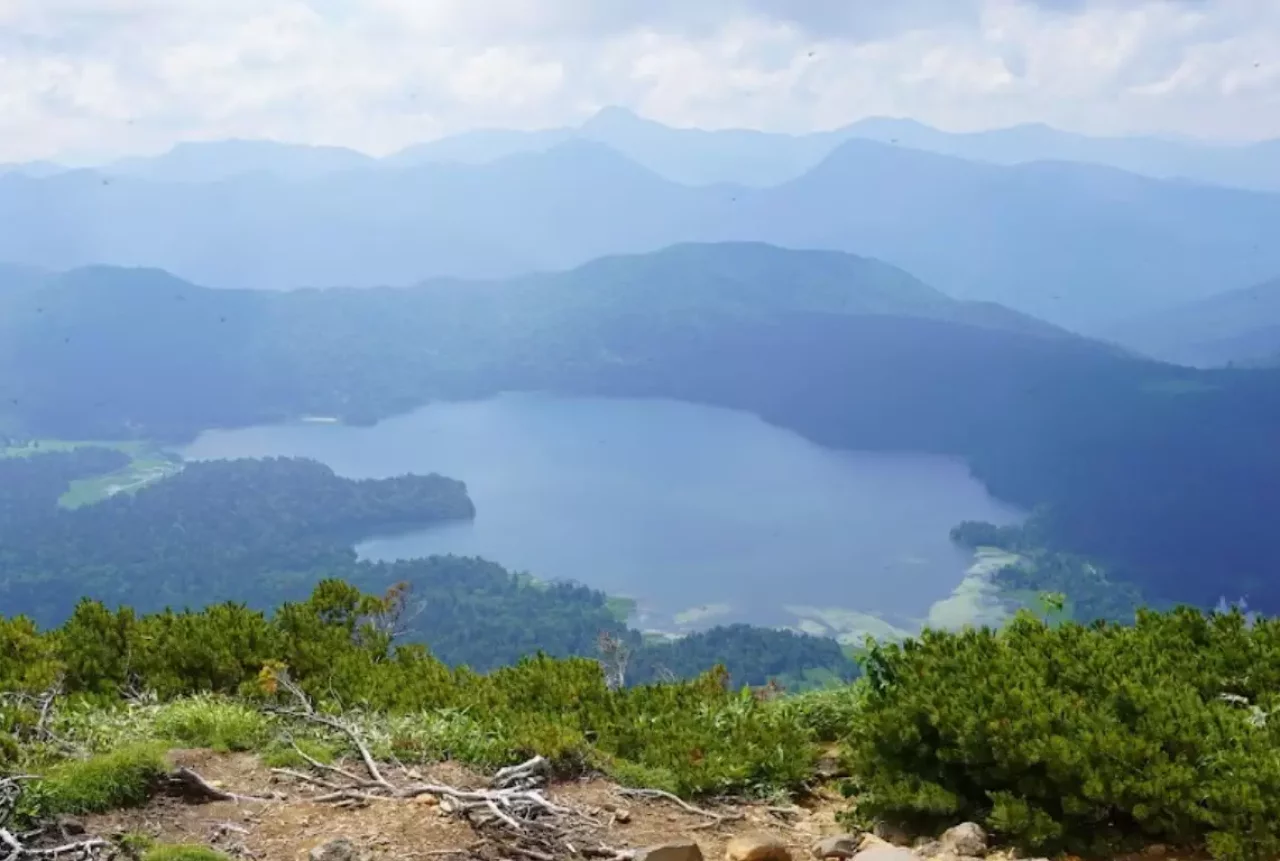 ナデッ窪道から燧ヶ岳