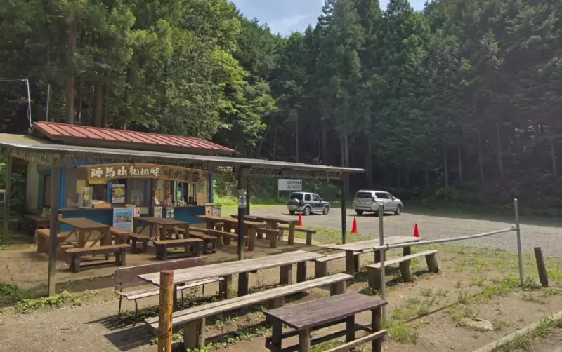 駐車場の和田峠