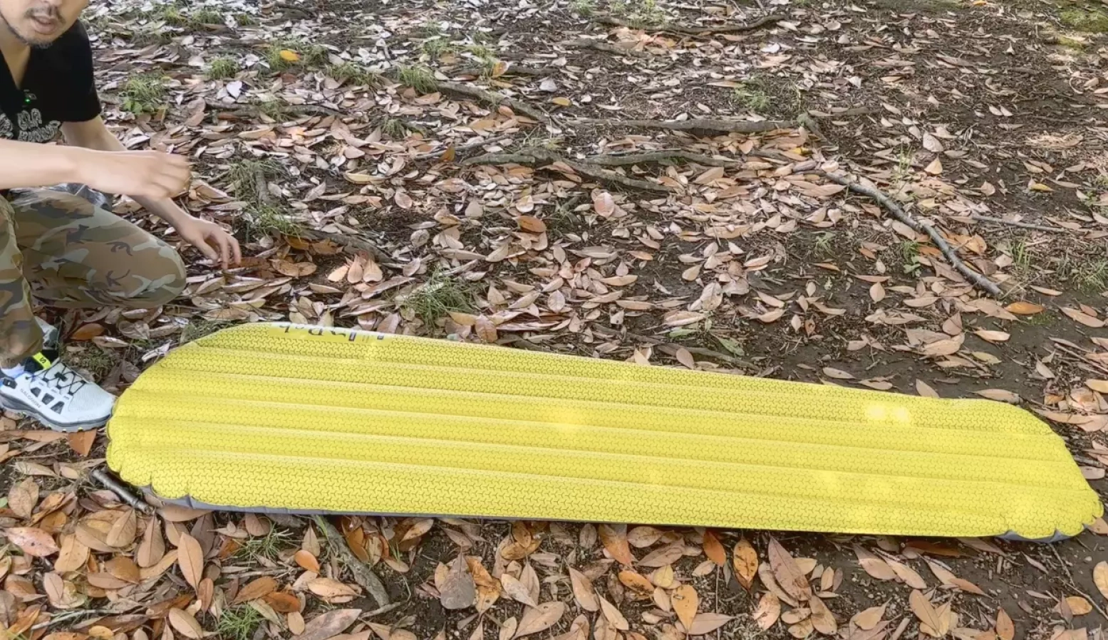 寝心地重視する人必見のテントマット『ラブ-イオノスフィア5』-8cmの厚みとR値4.8の断熱性