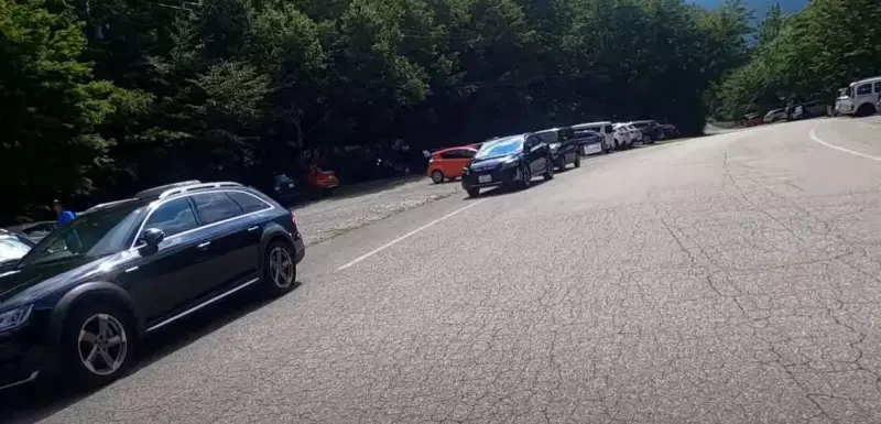 七倉駐車場について